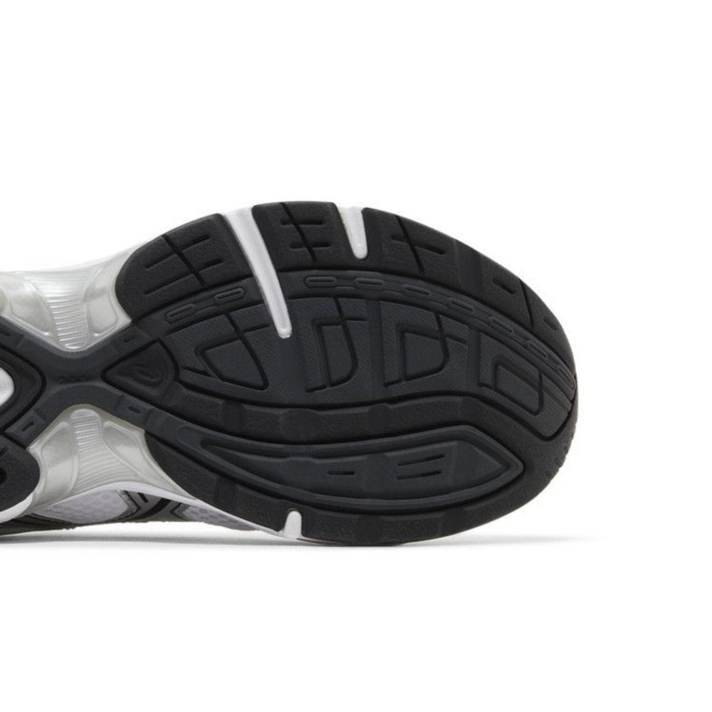 Asics Gel 1130 White Pure Silver Black – pohled shora | Purekickz