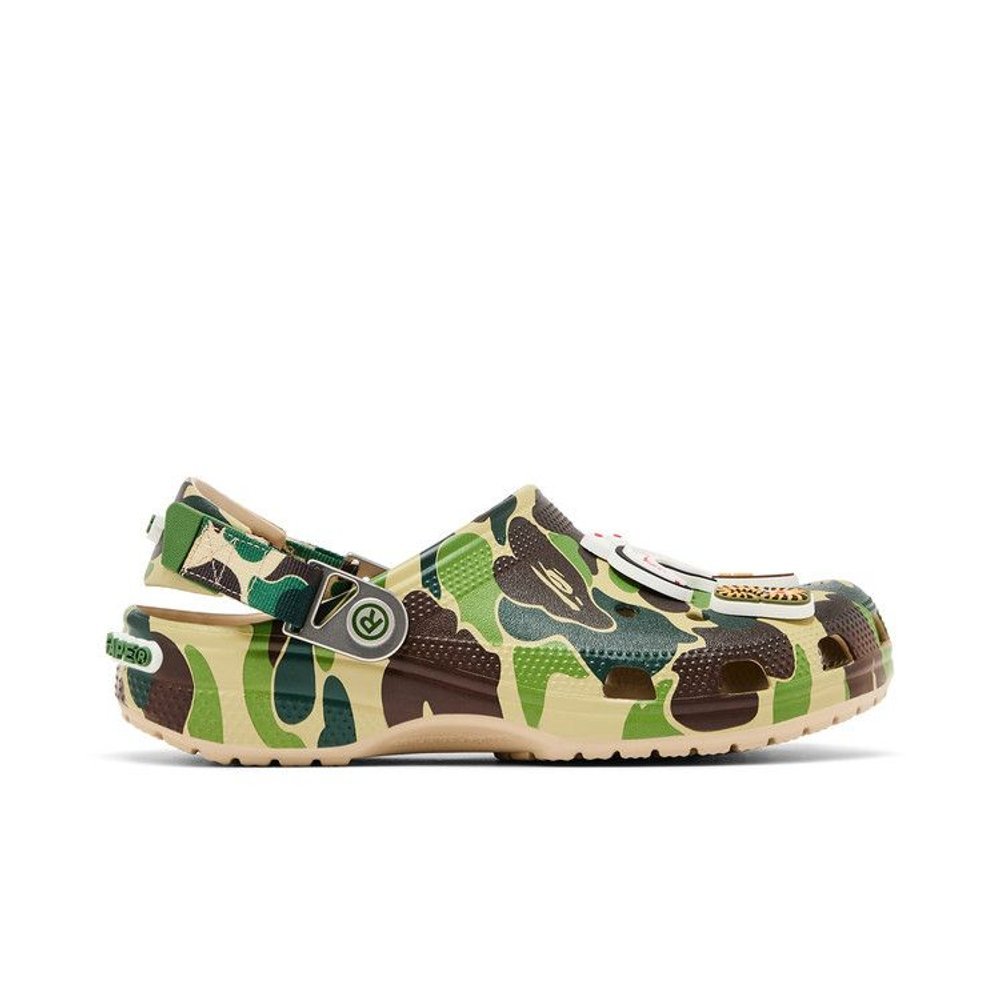BAPE x Crocs Classic Clog ABC Camo - Green – boční pohled | Purekickz