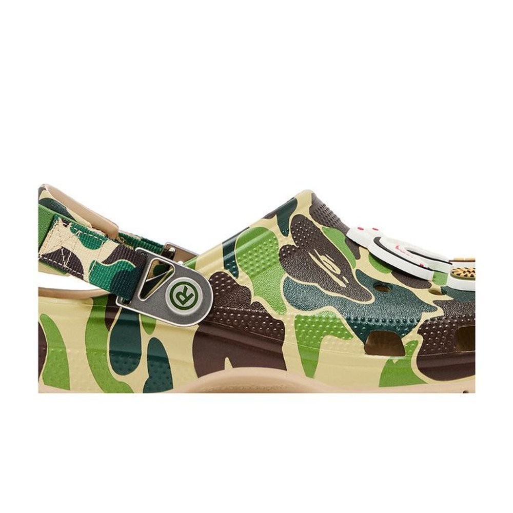 BAPE x Crocs Classic Clog ABC Camo - Green – detail | Purekickz