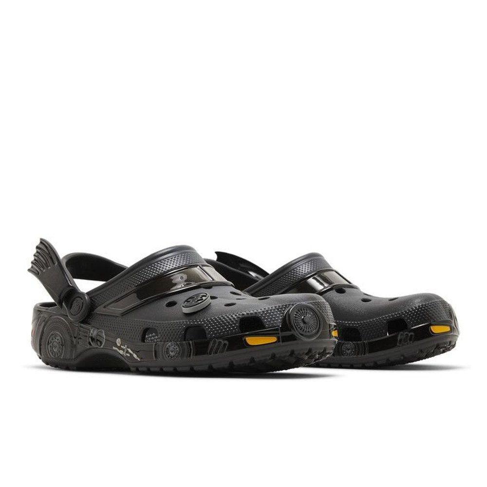 Batman x Crocs Classic Clog Batmobile – lifestyle foto | Purekickz