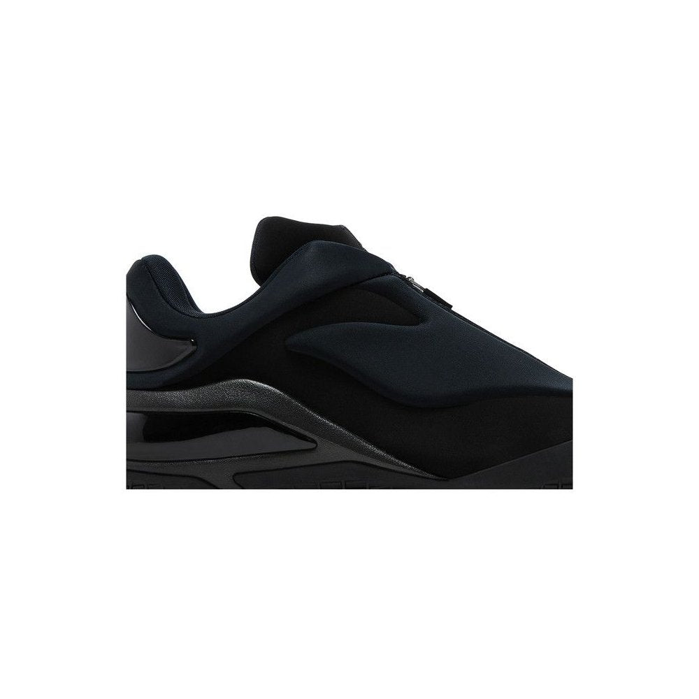 Converse SHAI 001 Charm Black – boční pohled | Purekickz