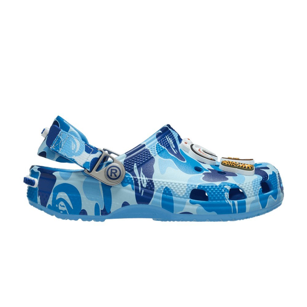 Crocs Classic Clog A Bathing Ape ABC Camo Blue (Kids) – boční pohled | Purekickz