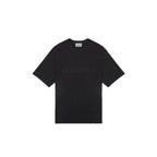 Fear of God Essentials Boxy T-Shirt Applique Logo Stretch Limo Black – hlavní pohled | Purekickz