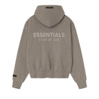 Fear of God Essentials S25 Classic Fleece Zip-Up Hoodie Homestead Heather – boční pohled | Purekickz