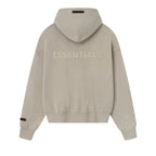 Fear of God Essentials Classic Fleece Zip Up Hoodie Timber – boční pohled | Purekickz