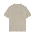 Fear of God Essentials Classic Tee Timber – boční pohled | Purekickz