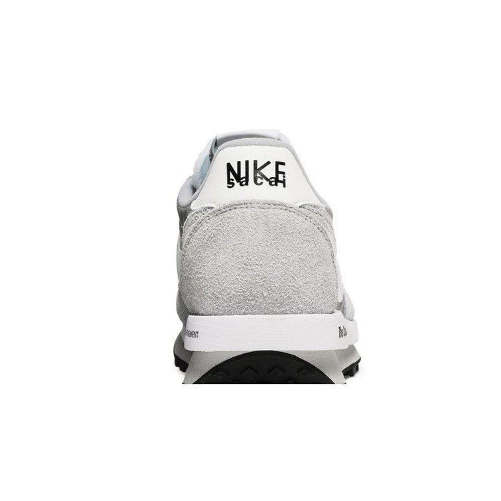 Fragment Design x sacai x Nike LDV Waffle 'Light Smoke Grey' – detail materiálu | Purekickz