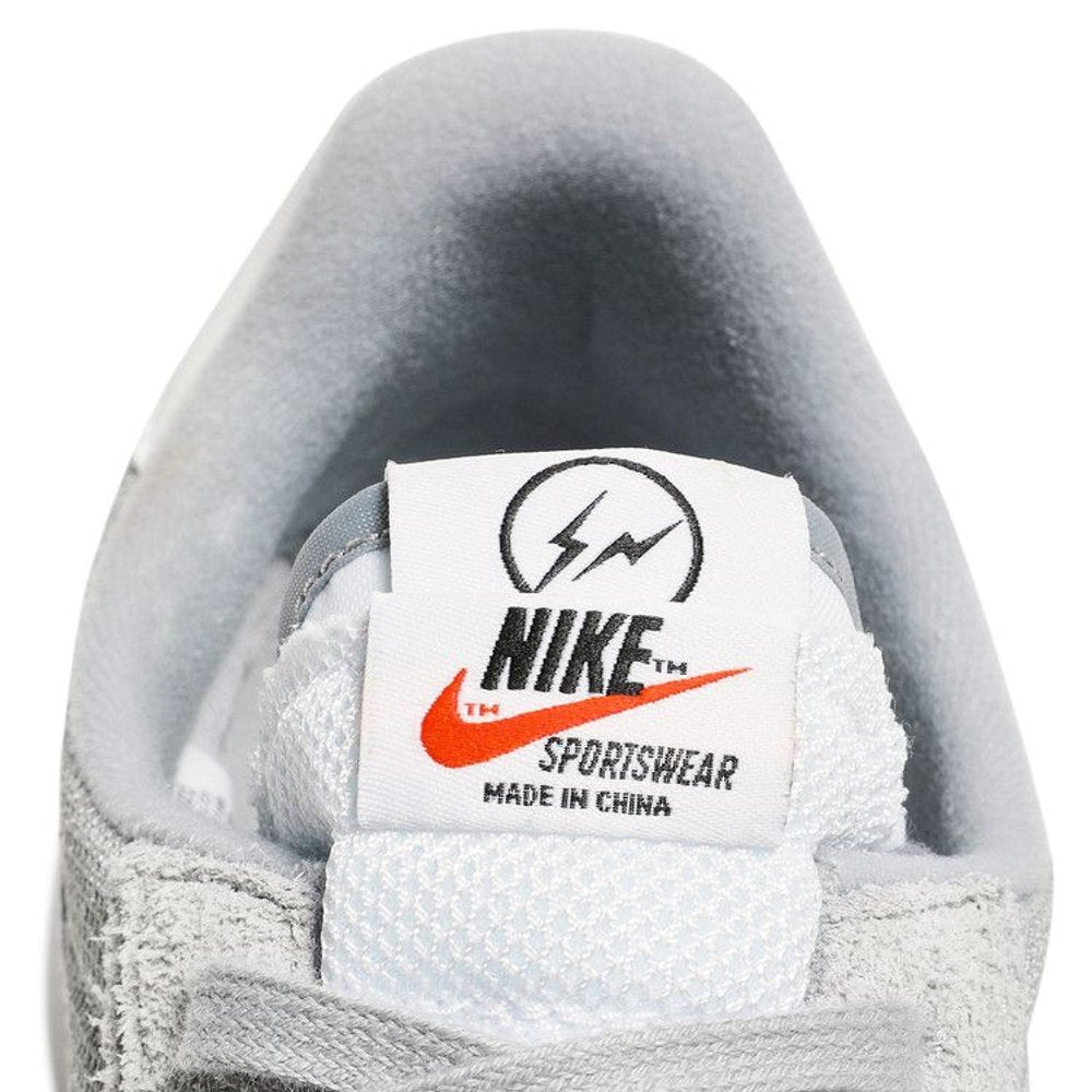 Fragment Design x sacai x Nike LDV Waffle 'Light Smoke Grey' – pohled 9 | Purekickz