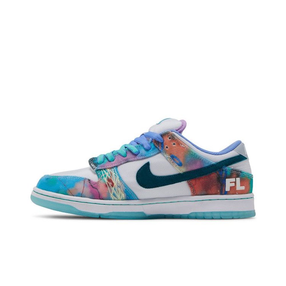 Futura Laboratories x Nike Dunk Low SB 'Bleached Aqua' – hlavní pohled | Purekickz