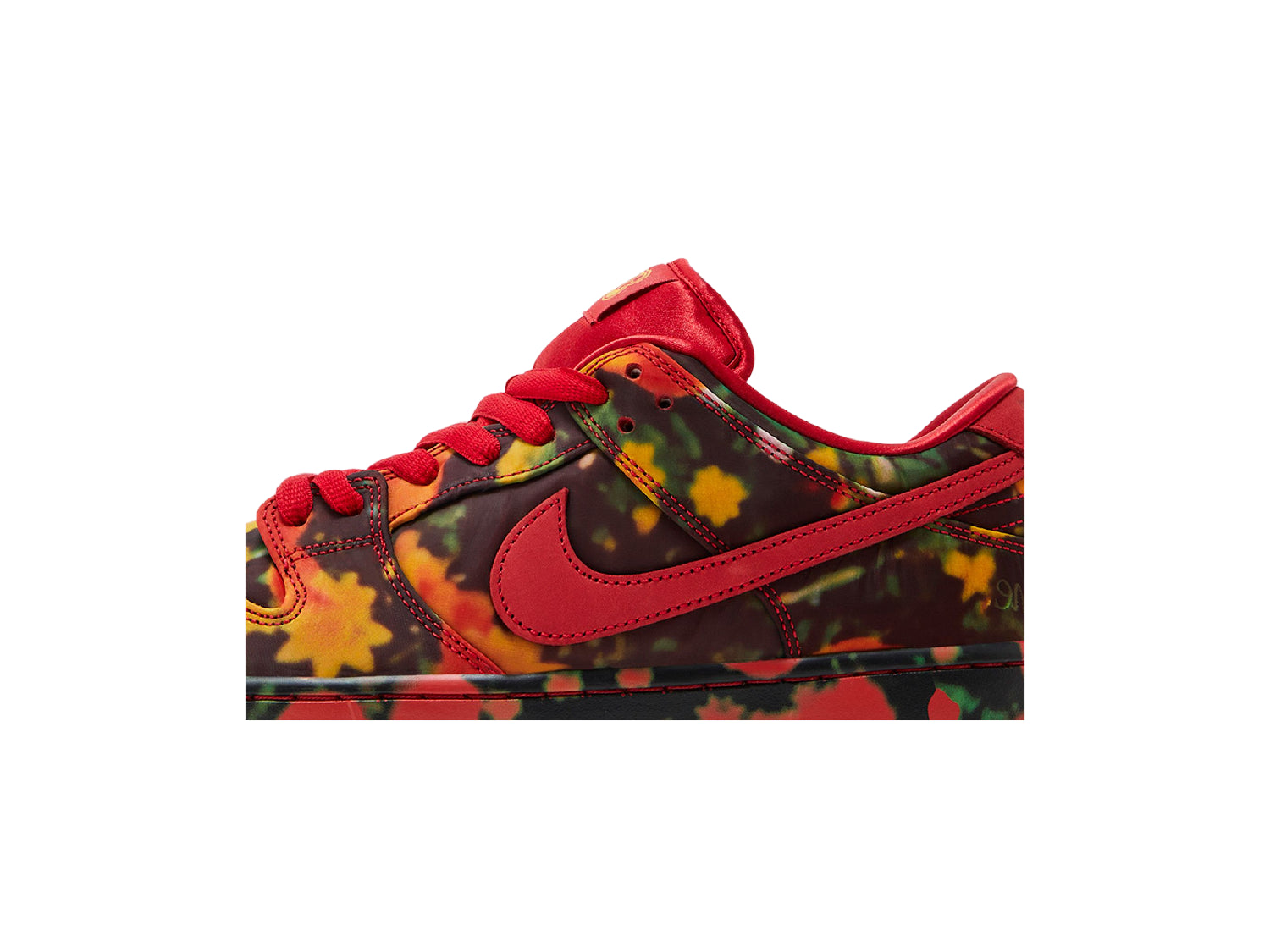 Nike SB Dunk Low The Wizard of Oz Poppy Field