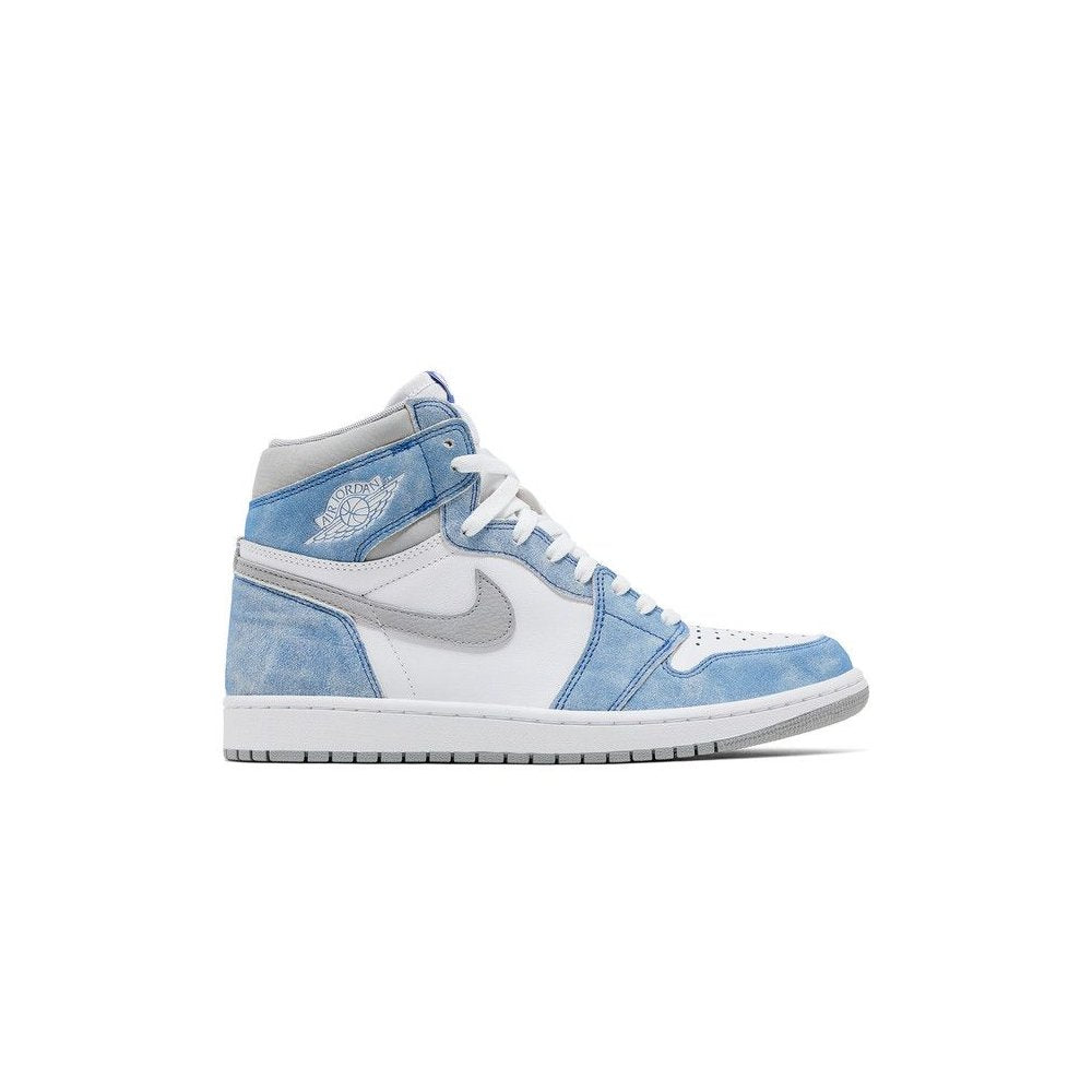 Jordan 1 Retro High Hyper Royal Smoke Grey – hlavní pohled | Purekickz