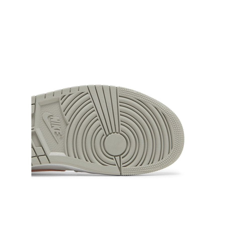 Jordan 1 Mid SE Light Iron Ore (W)