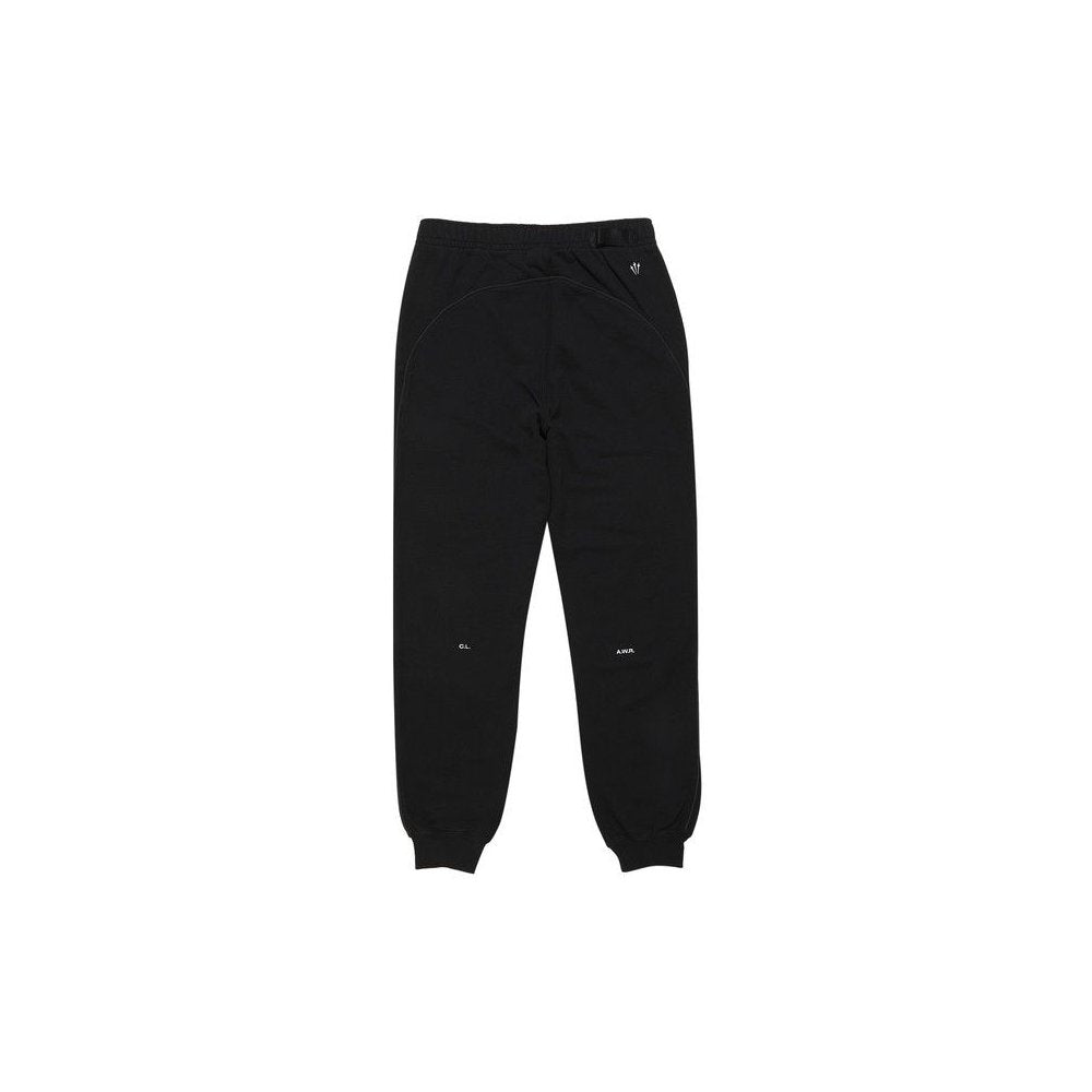 Nike x NOCTA Fleece Pant Black – boční pohled | Purekickz