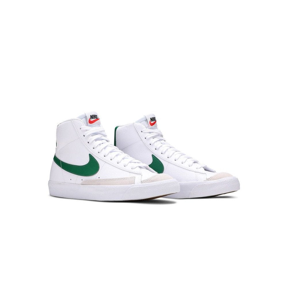 Nike Blazer Mid 77 White Pine Green (GS) – lifestyle foto | Purekickz