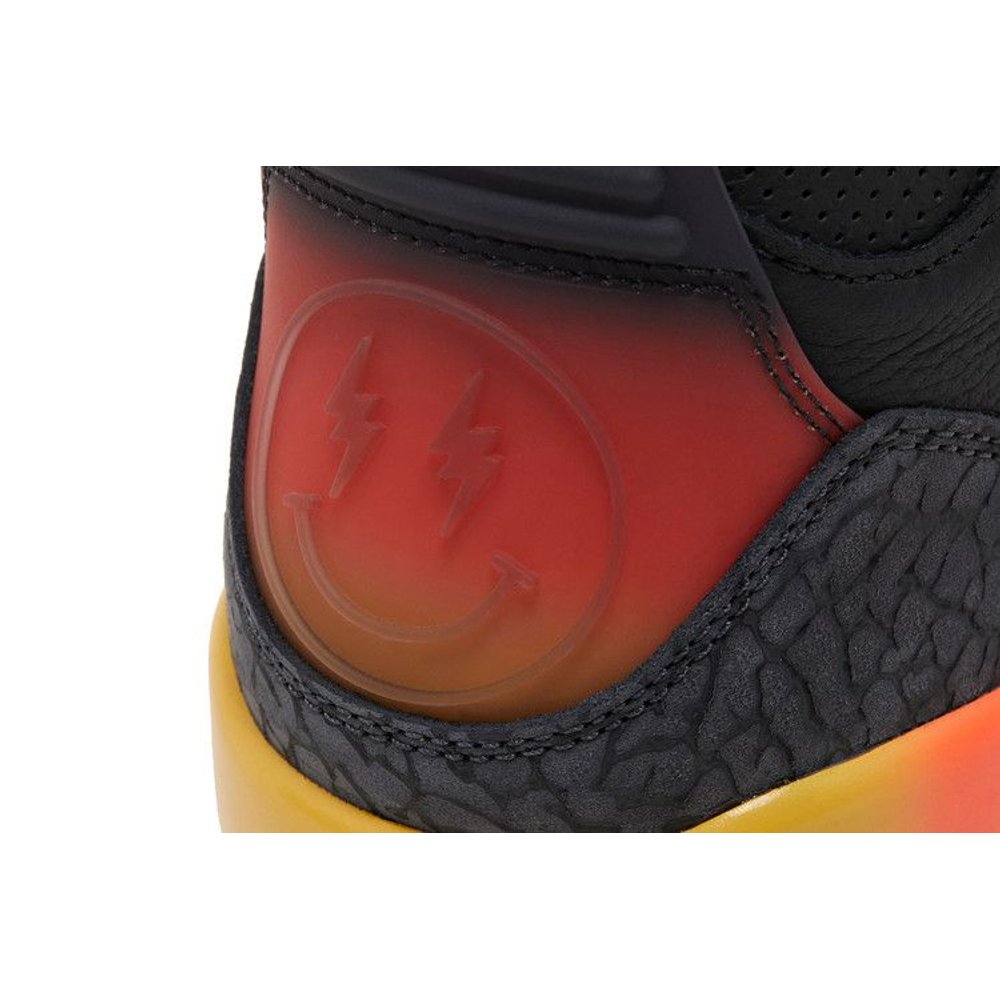 J. Balvin x Air Jordan 3 Retro 'Rio' – pohled 9 | Purekickz