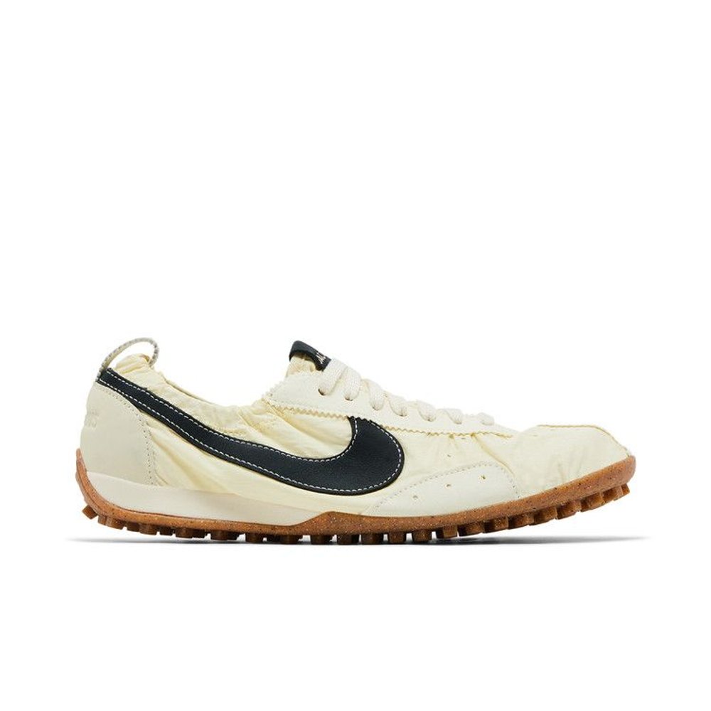 Jacquemus x Nike Moon Shoe SP Alabaster – boční pohled | Purekickz