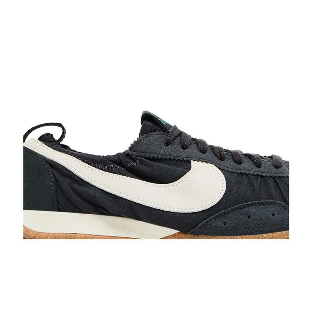 Jacquemus x Nike Wmns Moon Shoe SP Off Noir – detail | Purekickz