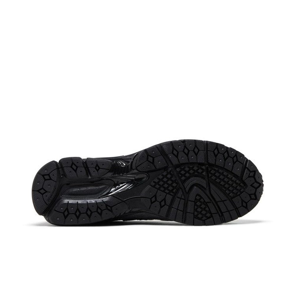 JJJJound x New Balance 2002R GORE-TEX 'Charcoal' – zadní pohled | Purekickz