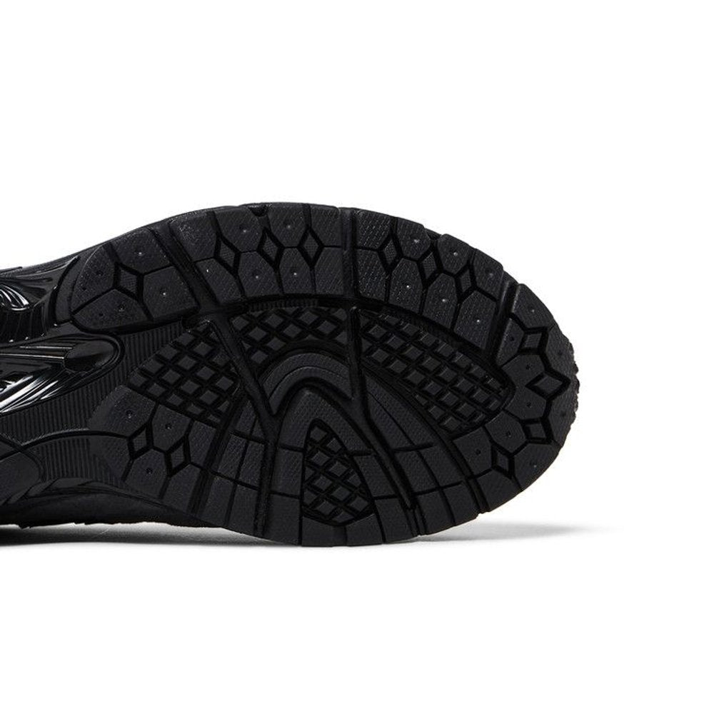 JJJJound x New Balance 2002R GORE-TEX 'Charcoal' – pohled shora | Purekickz