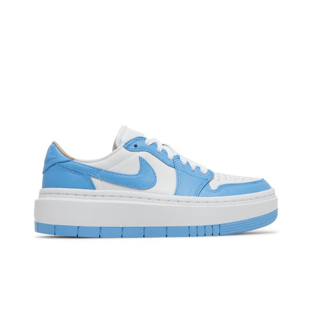 Jordan 1 Elevate Low SE University Blue (W) – boční pohled | Purekickz