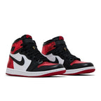 Jordan 1 High OG Ruby – lifestyle foto | Purekickz