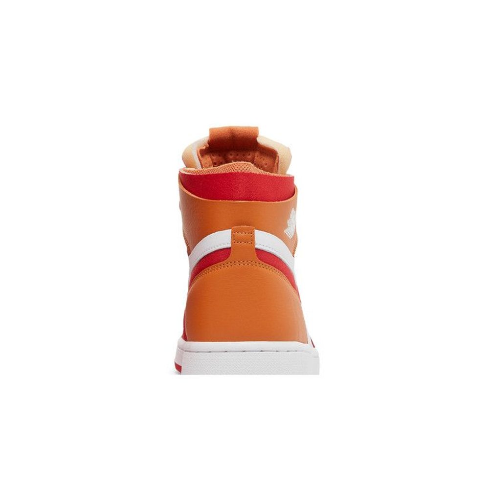 Jordan 1 High Zoom Air CMFT Fire Red Hot Curry (W) – detail materiálu | Purekickz