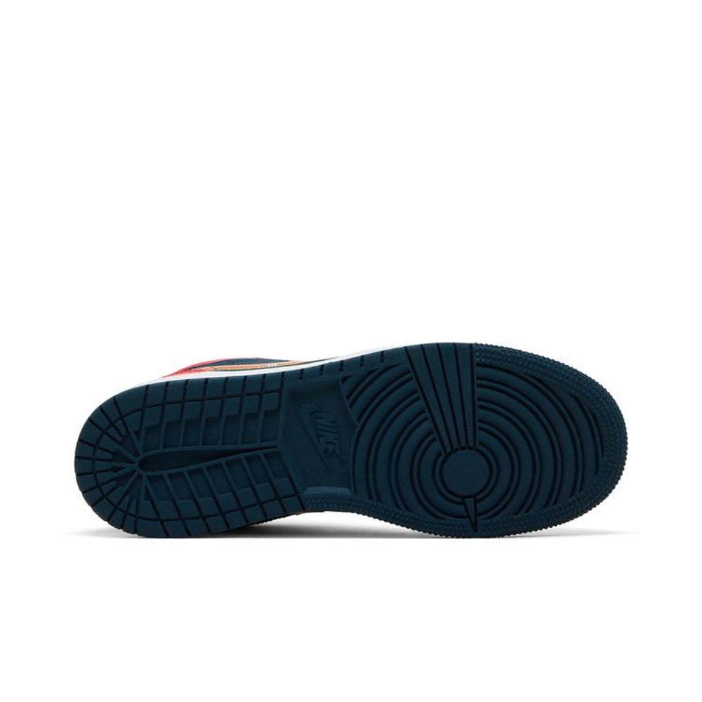 Jordan 1 Low Armory Navy Sport Red (GS) – zadní pohled | Purekickz