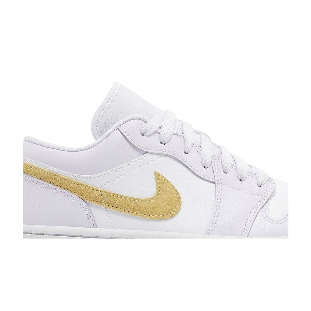 Jordan 1 Low Barely Grape (W)