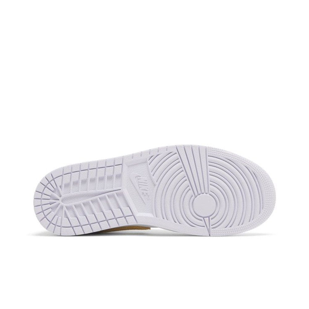 Jordan 1 Low Barely Grape (W) – zadní pohled | Purekickz