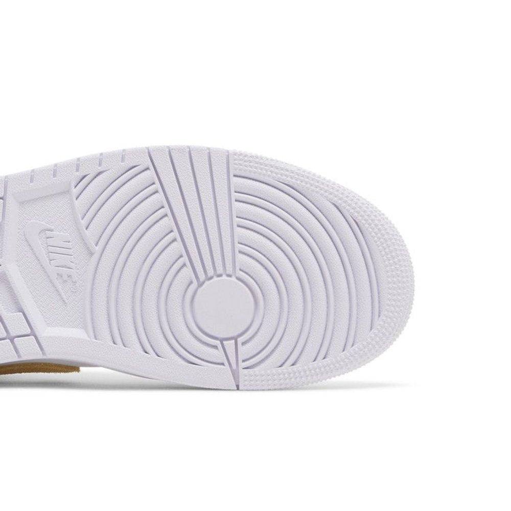 Jordan 1 Low Barely Grape (W) – pohled shora | Purekickz