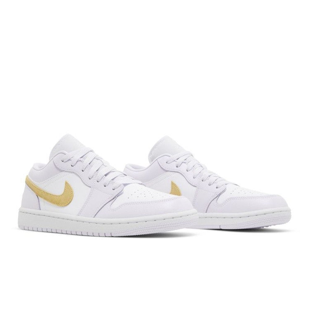 Jordan 1 Low Barely Grape (W)
