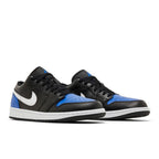 Jordan 1 Low Black Royal Toe – lifestyle foto | Purekickz