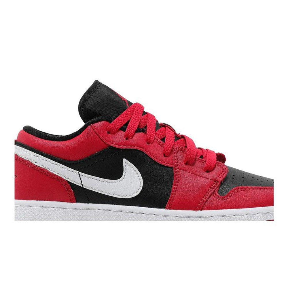 Jordan 1 Low Black Very Berry (GS) – detail | Purekickz