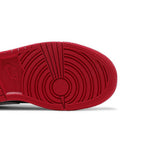 Jordan 1 Low Black Very Berry (GS) – pohled shora | Purekickz