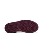 Jordan 1 Low Bordeaux (W) – zadní pohled | Purekickz