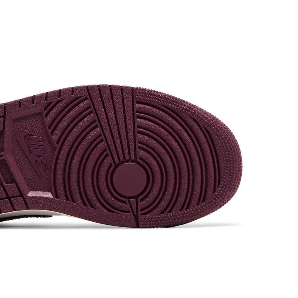 Jordan 1 Low Bordeaux (W) – pohled shora | Purekickz