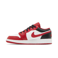 Jordan 1 Low Bulls (GS) – hlavní pohled | Purekickz