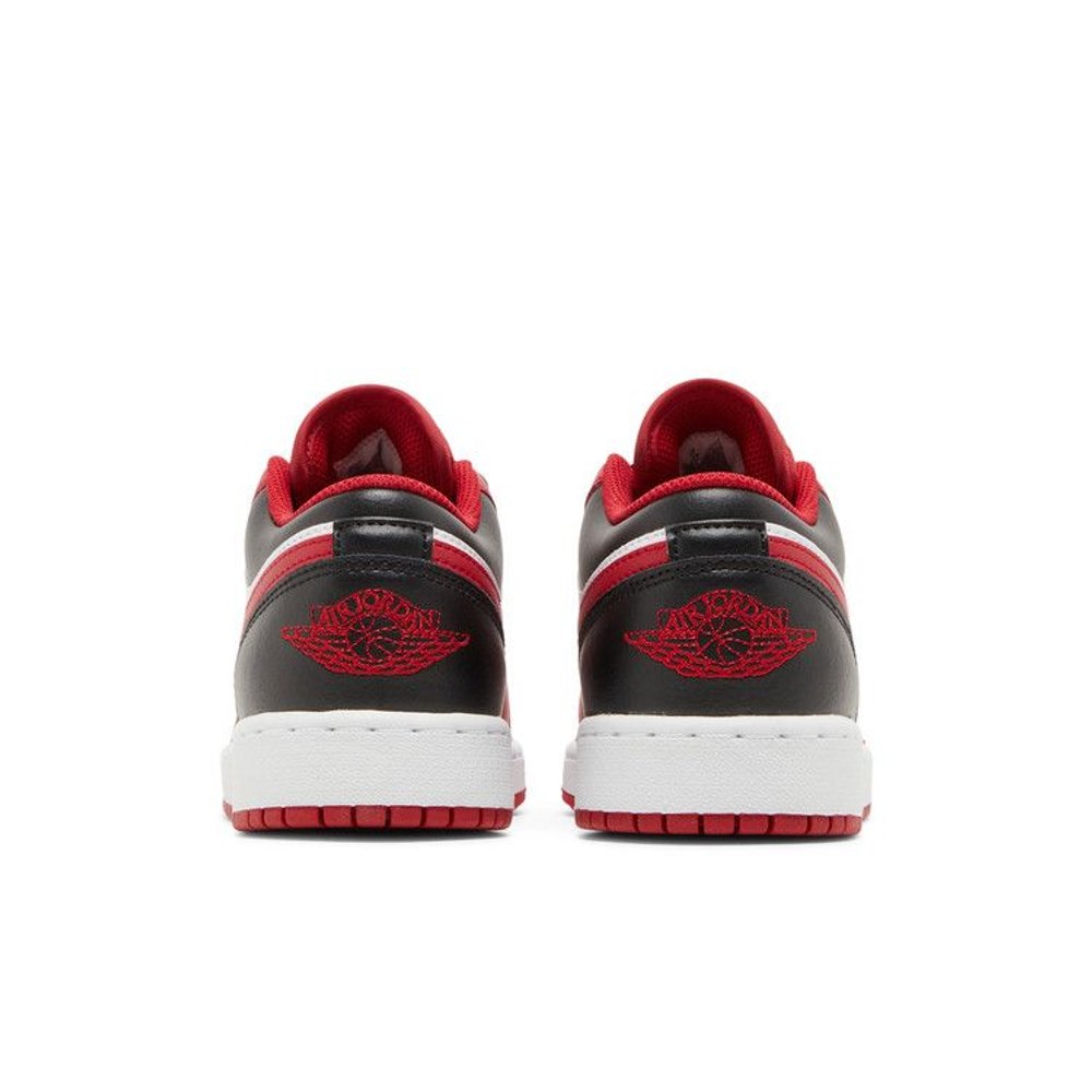 Jordan 1 Low Bulls (GS) – podrážka | Purekickz