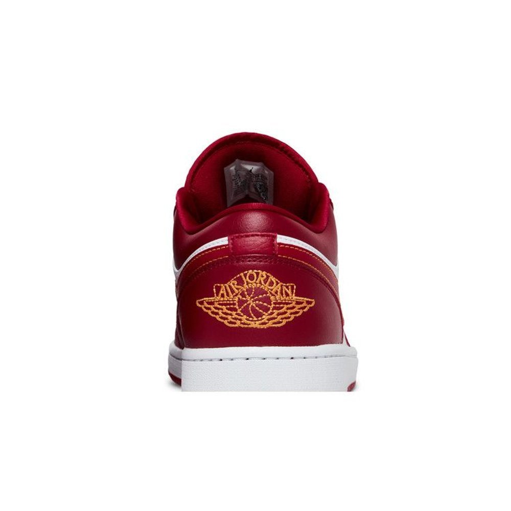 Jordan 1 Low Cardinal Red – detail materiálu | Purekickz