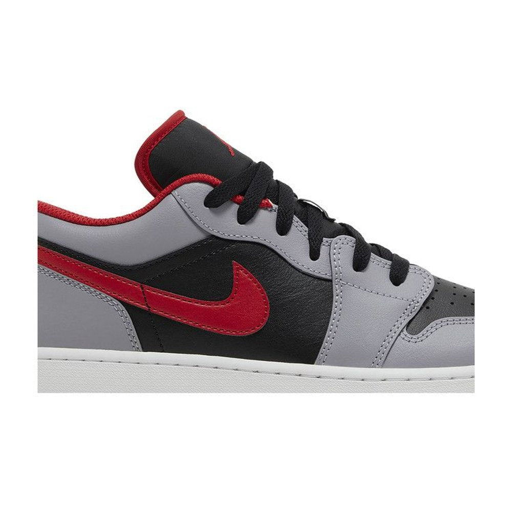 Jordan 1 Low Cement Fire Red (GS) – detail | Purekickz