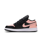 Jordan 1 Low Crimson Tint (GS) – hlavní pohled | Purekickz