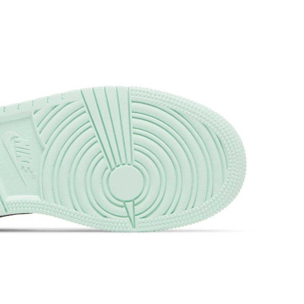 Jordan 1 Low Easter Pastel Tie-Dye (GS) – pohled shora | Purekickz