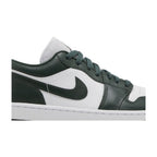 Jordan 1 Low Galactic Jade (W) – detail | Purekickz