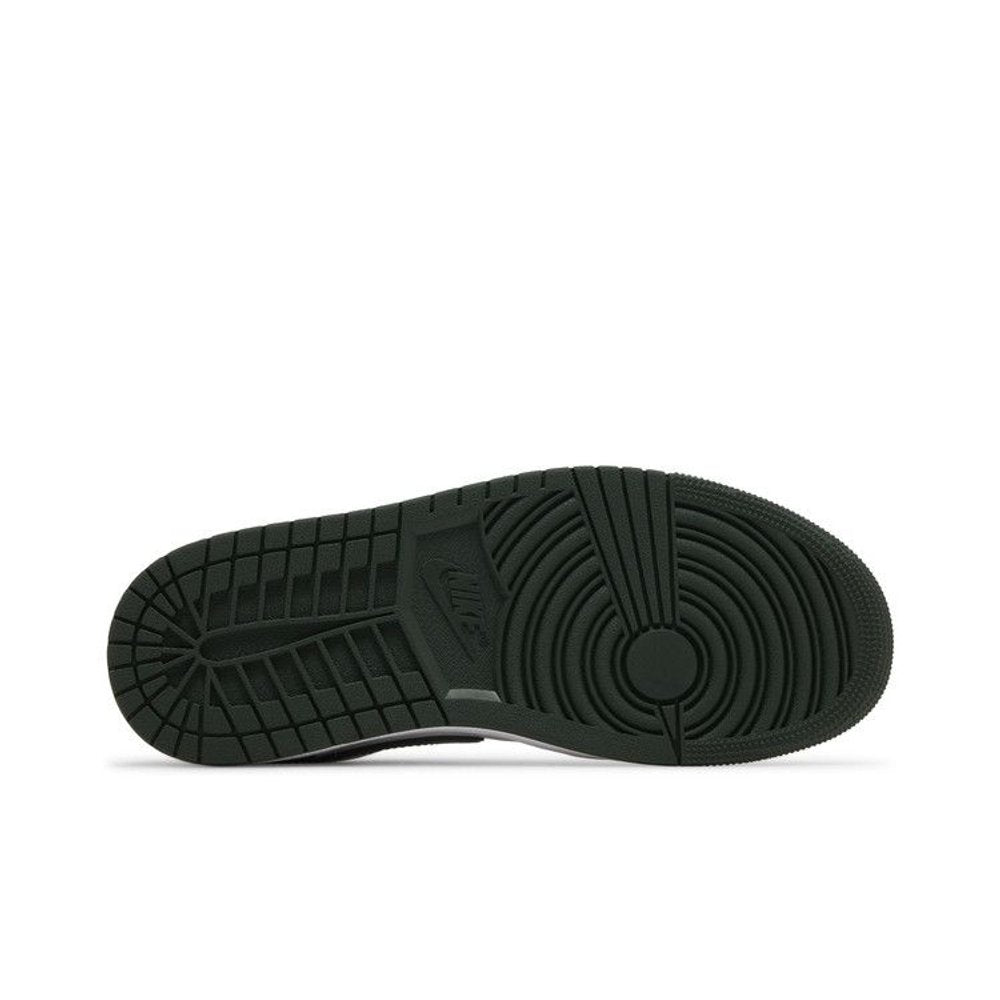 Jordan 1 Low Galactic Jade (W) – zadní pohled | Purekickz