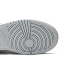 Jordan 1 Low Grey Toe (GS) – pohled shora | Purekickz