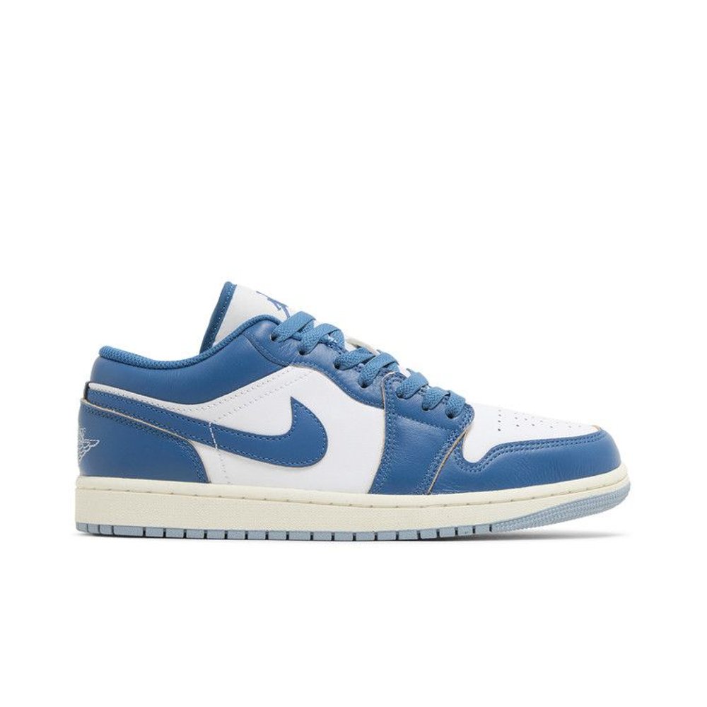 Jordan 1 Low Industrial Blue – boční pohled | Purekickz