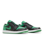 Jordan 1 Low Lucky Green – lifestyle foto | Purekickz