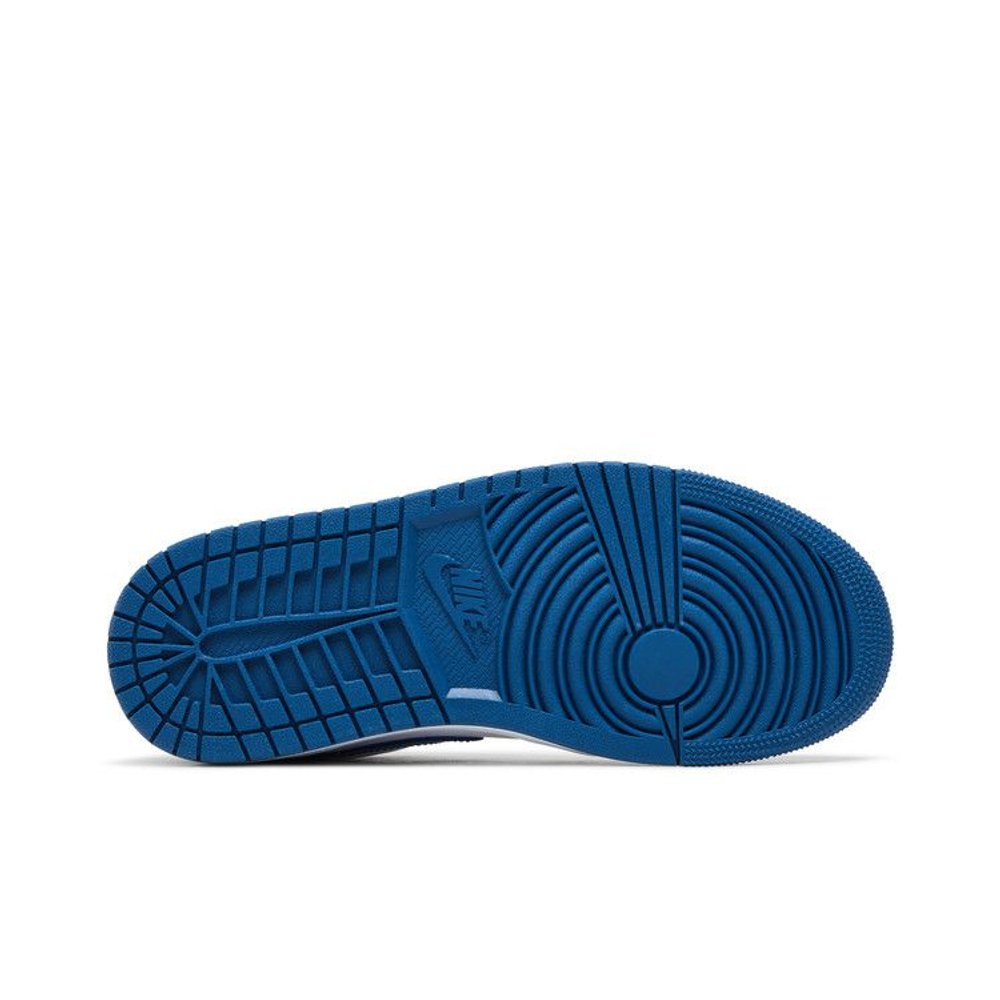 Jordan 1 Low Marina Blue – zadní pohled | Purekickz