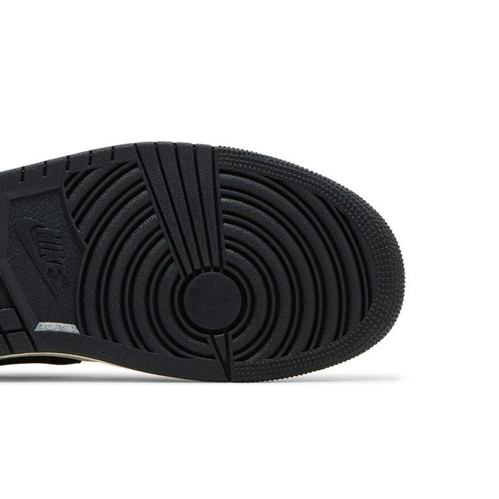 Jordan 1 Low OG Rookie of the Year – pohled shora | Purekickz