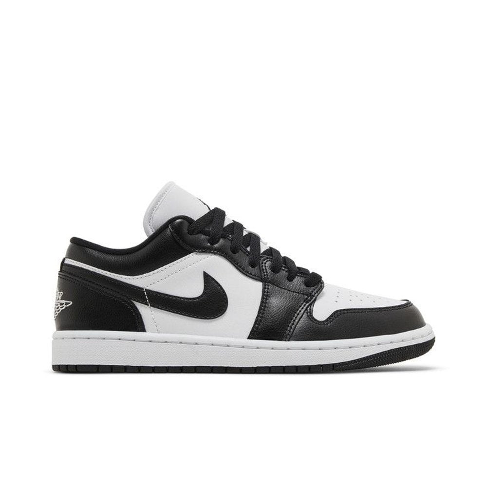 Jordan 1 Low Panda (W) – boční pohled | Purekickz